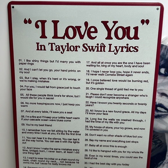 Taylor Swift Fan Bundle Including Wall Tapestry, Lyric Metal Sign And Makeup Bag - Picture 2 of 9